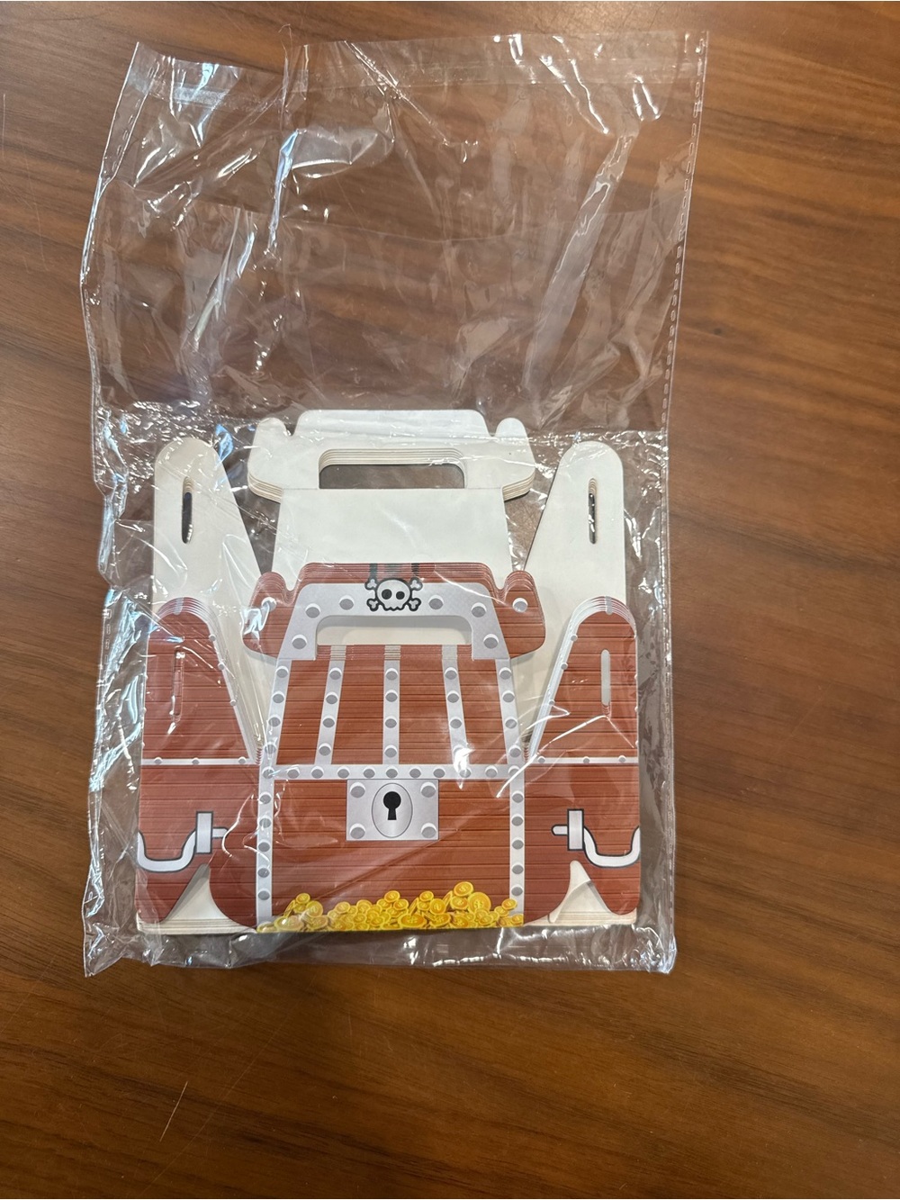 Kids Pirate Treasure Chest Party Favor Box - Brown & White - set of 7